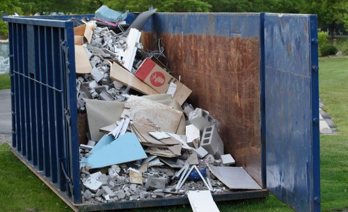 Licensed waste disposal truck in Bermondsey